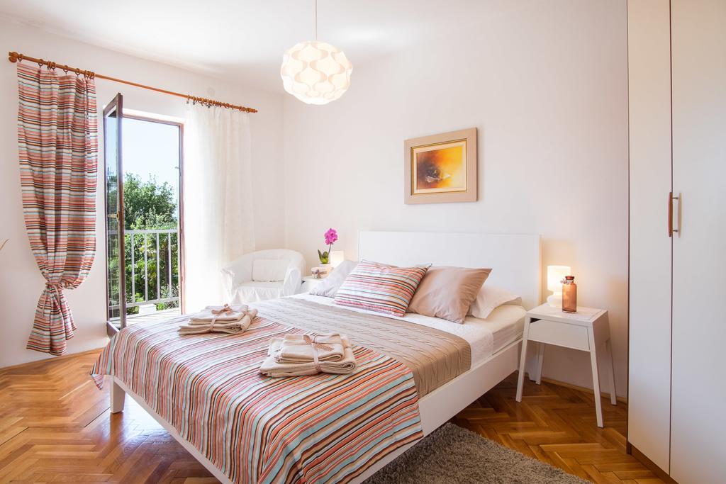 Apartment Katarina Malinska Szoba fotó